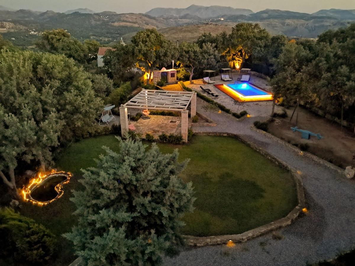 Ermis - The Cretan Castello Villa Kastellos
