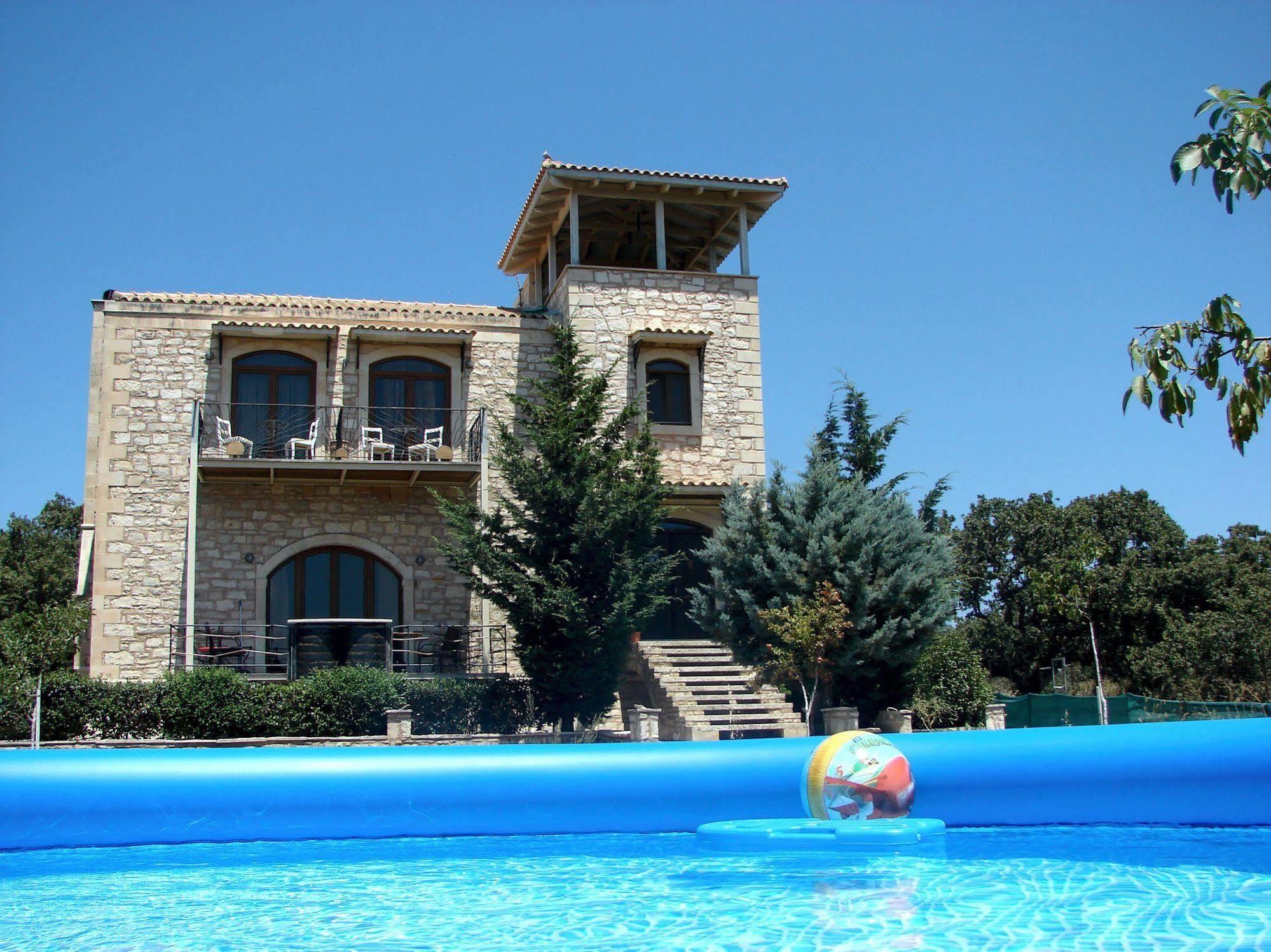Ermis - The Cretan Castello *