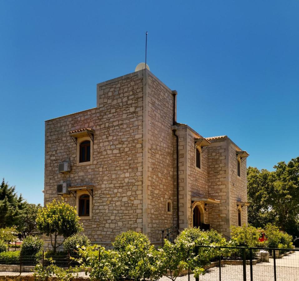 Ermis - The Cretan Castello * Kástellos